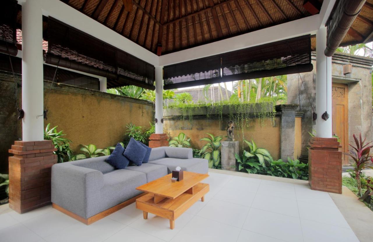 Sagara Villas And Suites Sanur By Ahm Exterior foto A bale in a villa in Bali