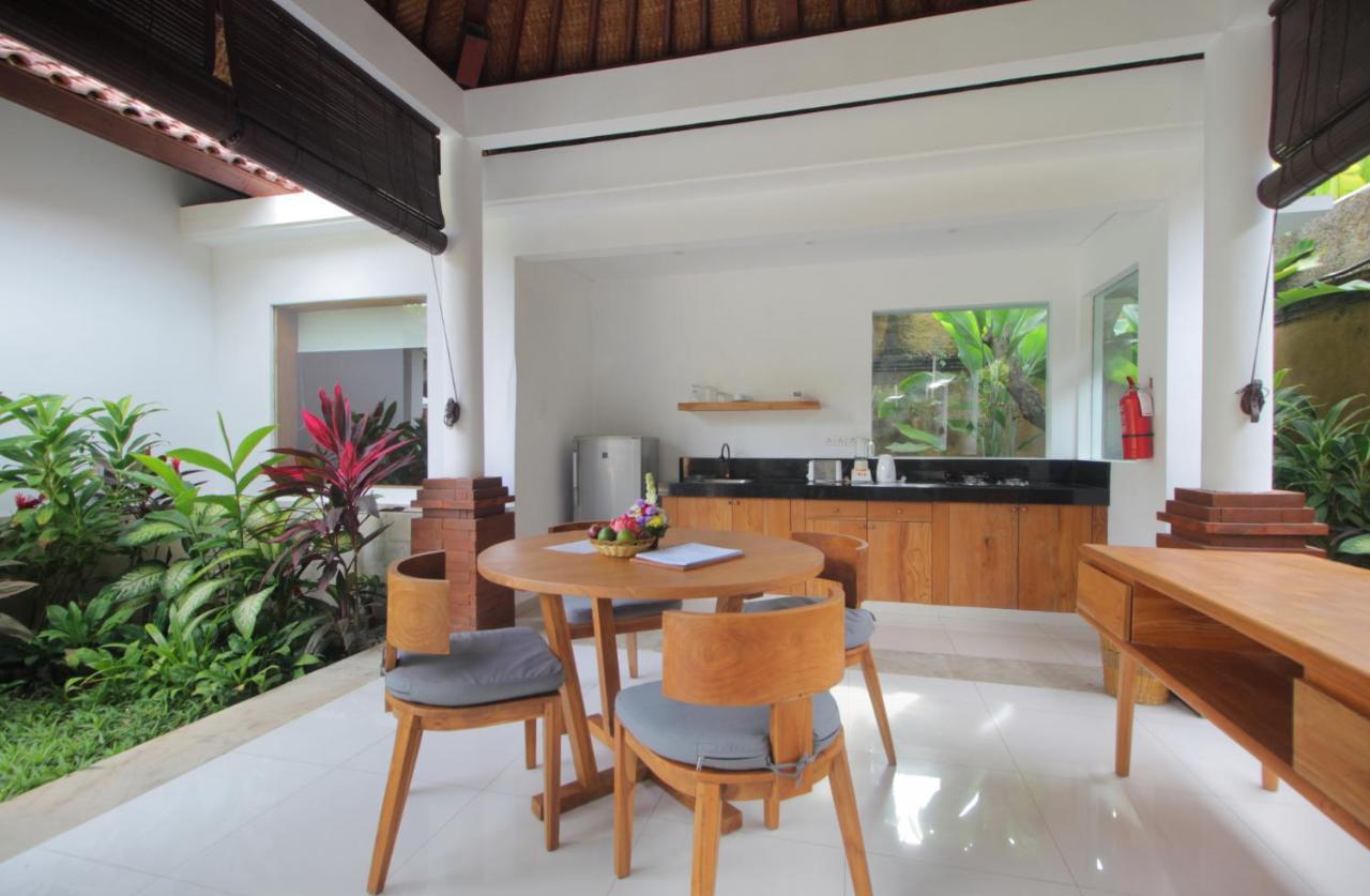 Sagara Villas And Suites Sanur By Ahm Exterior foto A villa in Bali