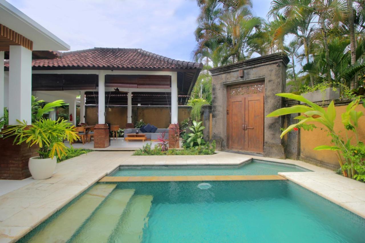 Sagara Villas And Suites Sanur By Ahm Exterior foto A villa in Bali, Indonesia