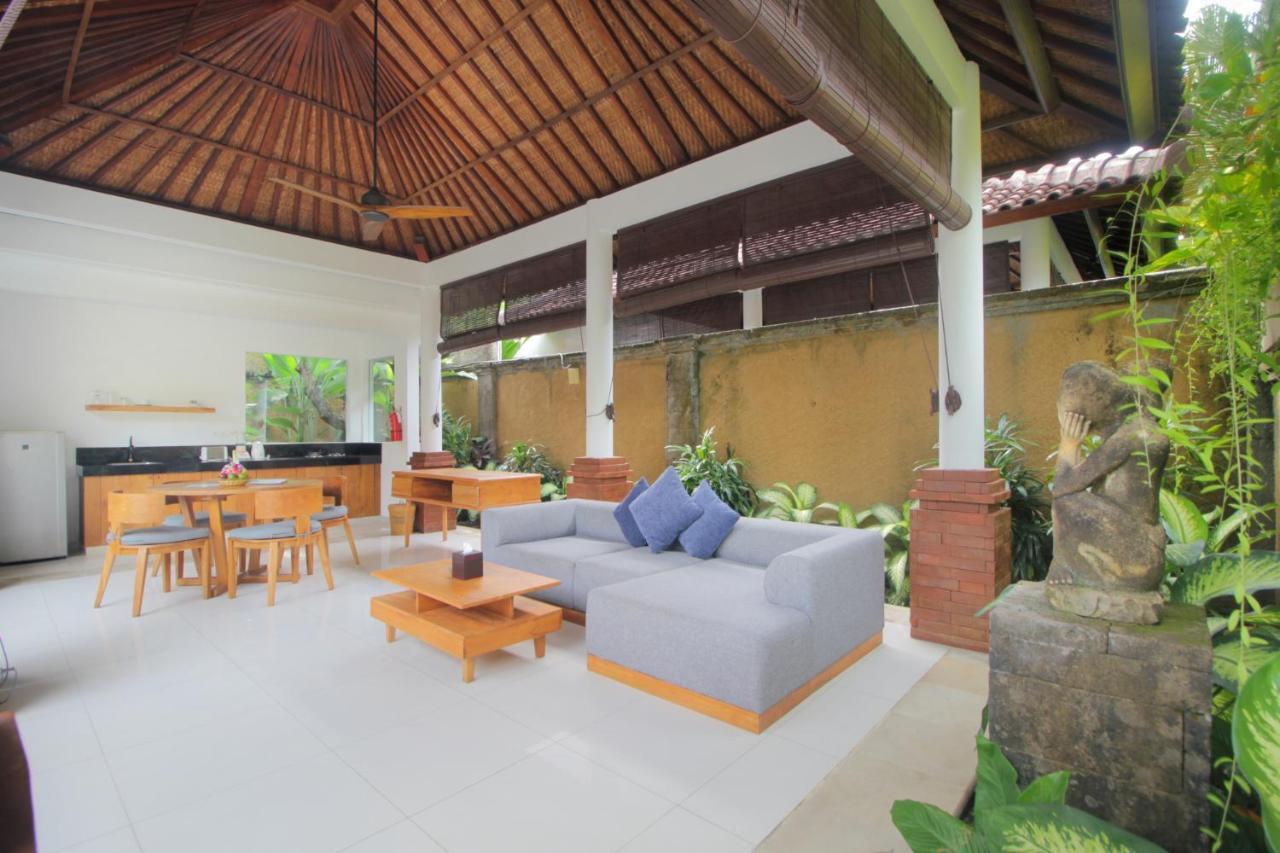 Sagara Villas And Suites Sanur By Ahm Exterior foto A villa in Bali